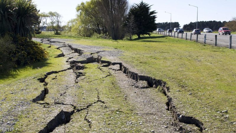 CHRISTCHURCH, NEW ZEALAND - SEPTEMBER 04: Cracks are seen in the earth after a 7.1 magnitude earthquake struck 30km west of the city at 4:35 am this morning September 4, 2010 in Christchurch, New Zealand.  Civil Defence have declared a state of emergency and there has been considerable damage across the city and surrounding areas. (Photo by Joseph Johnson/Getty Images)