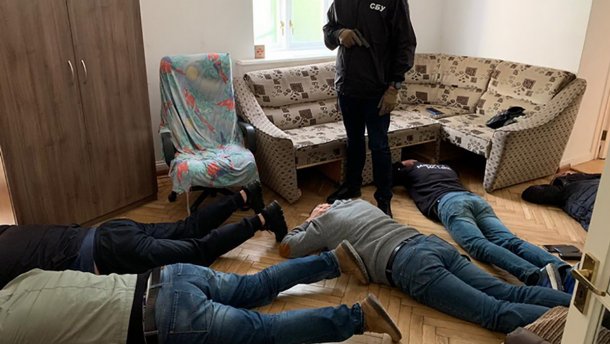 У Києві СБУ викрила незаконний конвертаційний центр